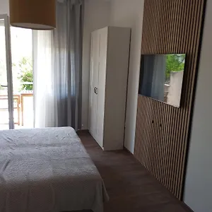 https://apartment-marina-banjol.primorje-gorskikotar.com