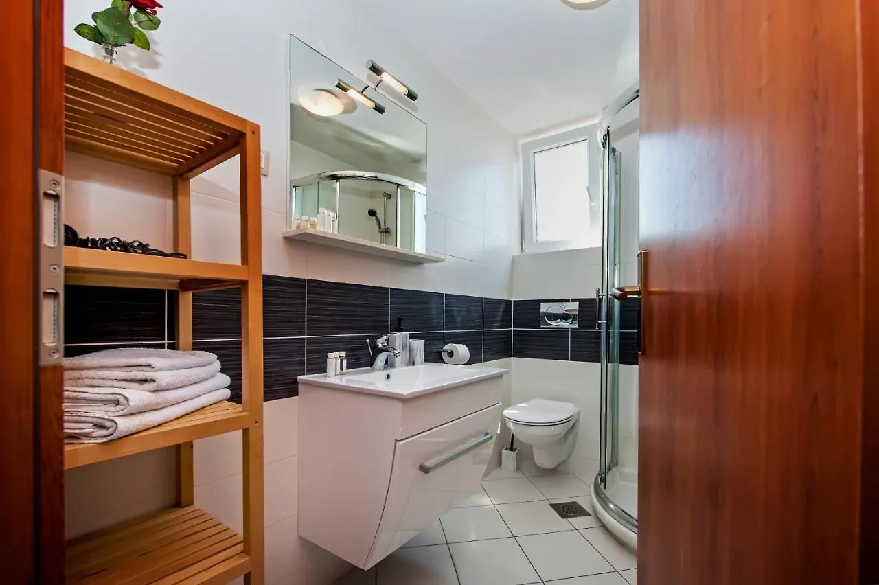Apartments Vanda Rovinj 0*,